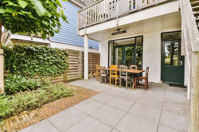 Concrete Patios Vs Wood Decks: Which Is The Better Choice?
